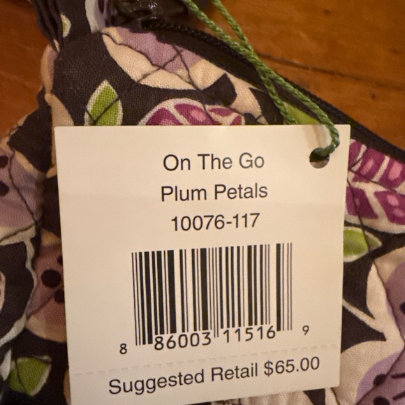 Vera Bradley On The Go Plum Petals - Picture 8 of 8